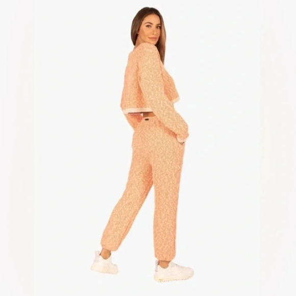 KORAL Valor Long Sleeve Oversized Crop Top XS S - Picture 5 of 15